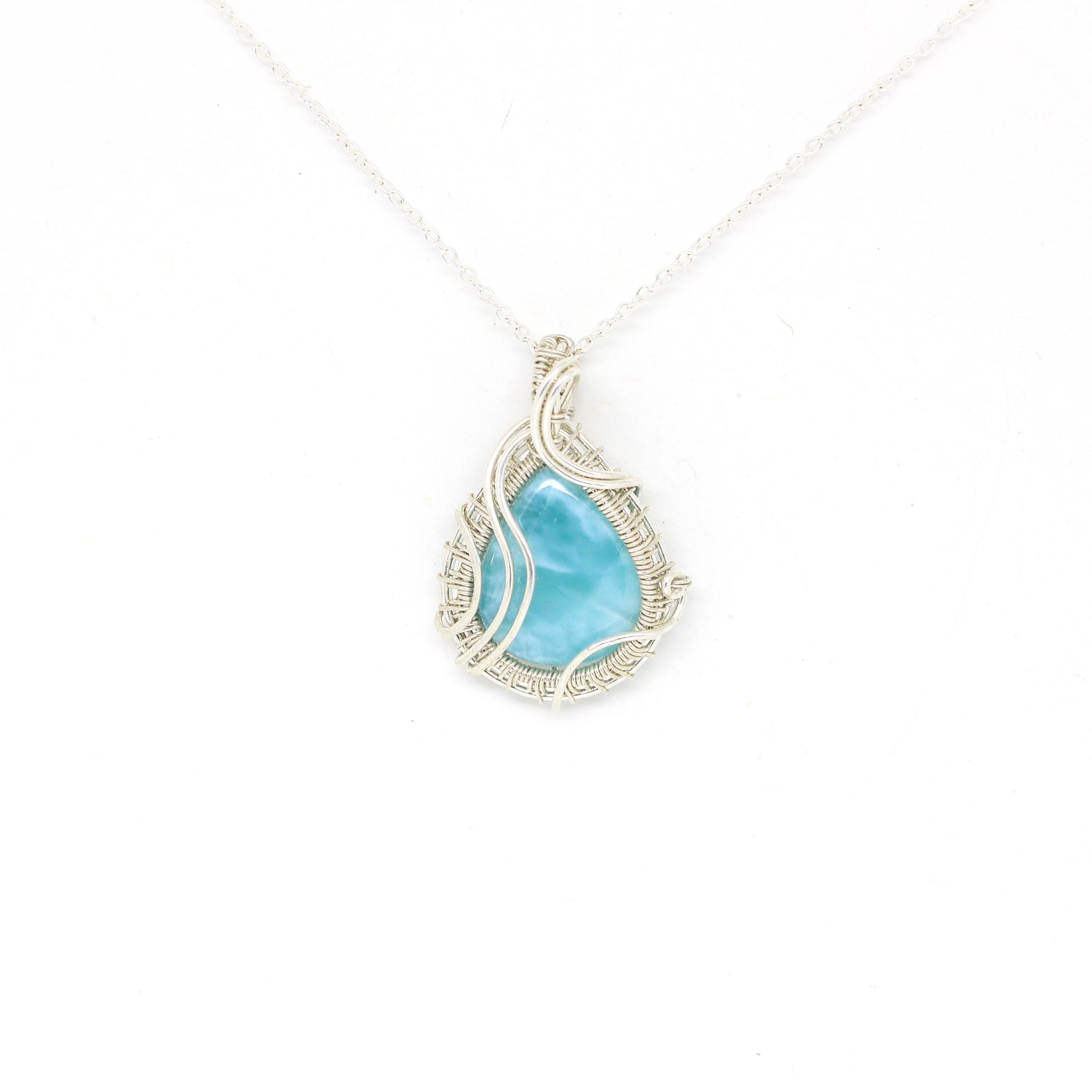 Ciondolo sartoriale Clara con Larimar in argento
